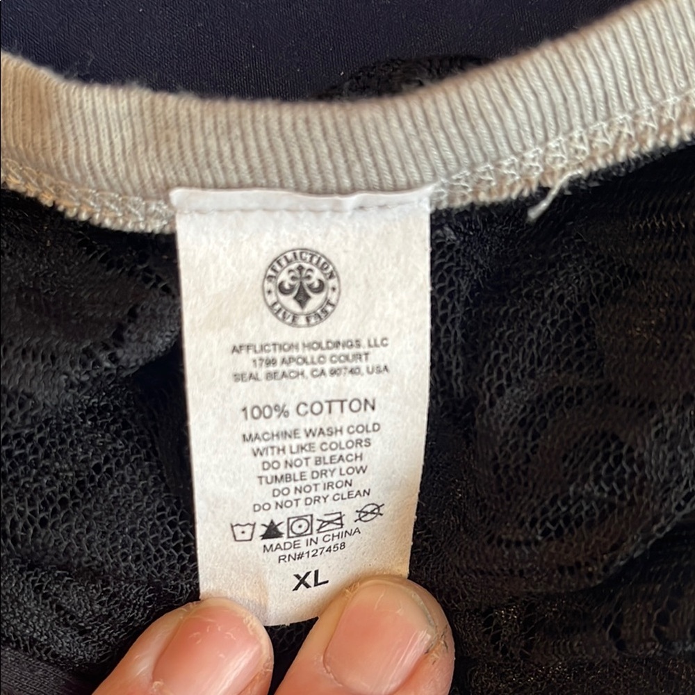 Affliction Gray and Black Cotton Tee XL